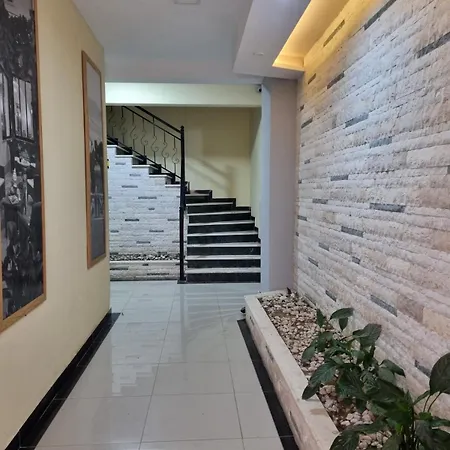 Center Apartment, Amazing View, Parking Lejlighed Sarandë