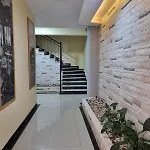 Center Apartment, Amazing View, Parking Appartement Sarandë