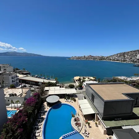Apartment Center Apartment, Amazing View, Parking