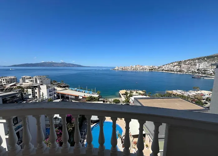Center Apartment, Amazing View, Parking Sarande